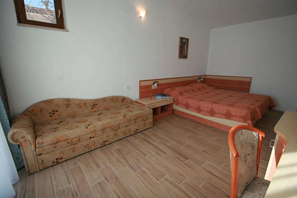 Cukon Holiday Home Medulin Exterior photo
