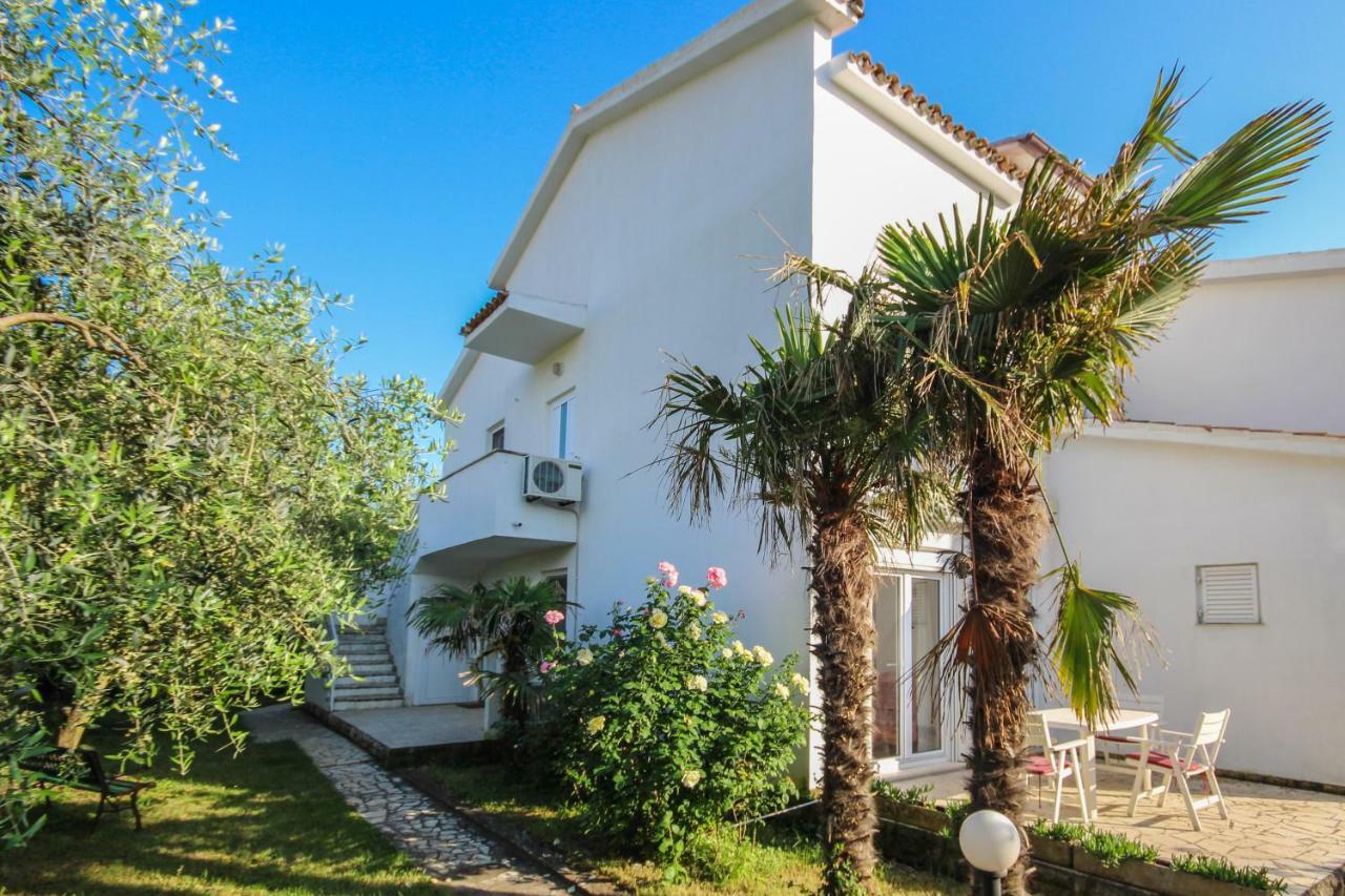 Cukon Holiday Home Medulin Exterior photo