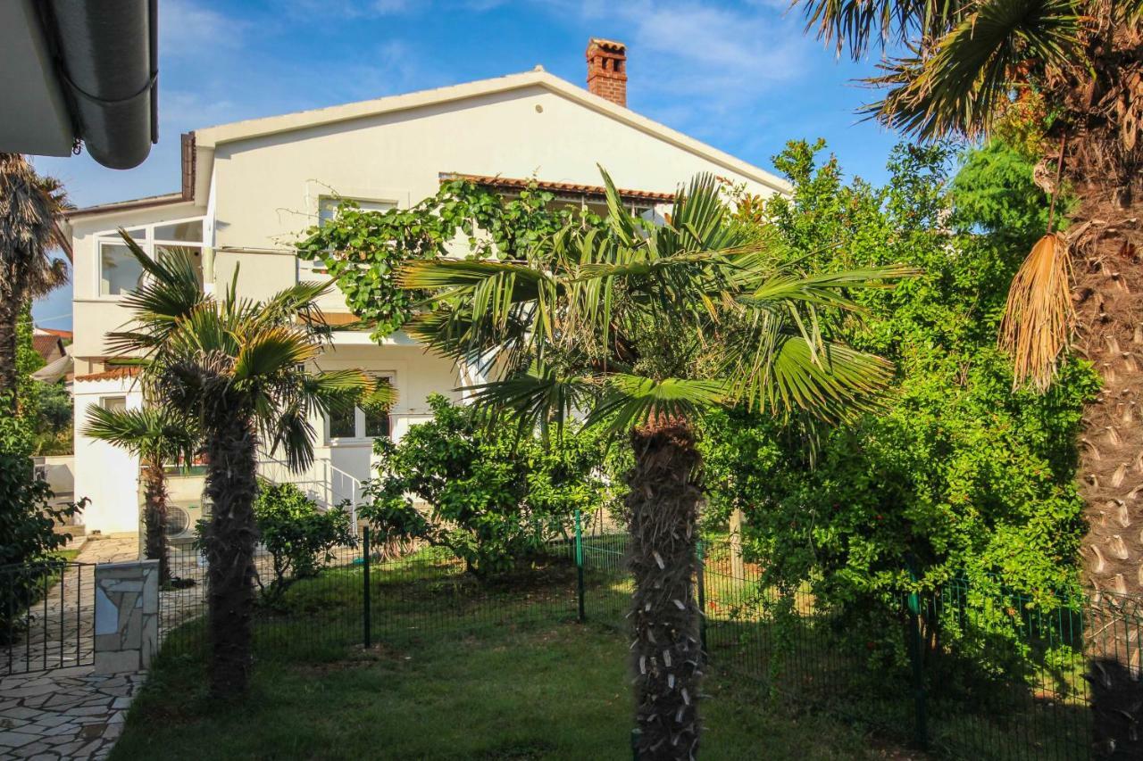 Cukon Holiday Home Medulin Exterior photo