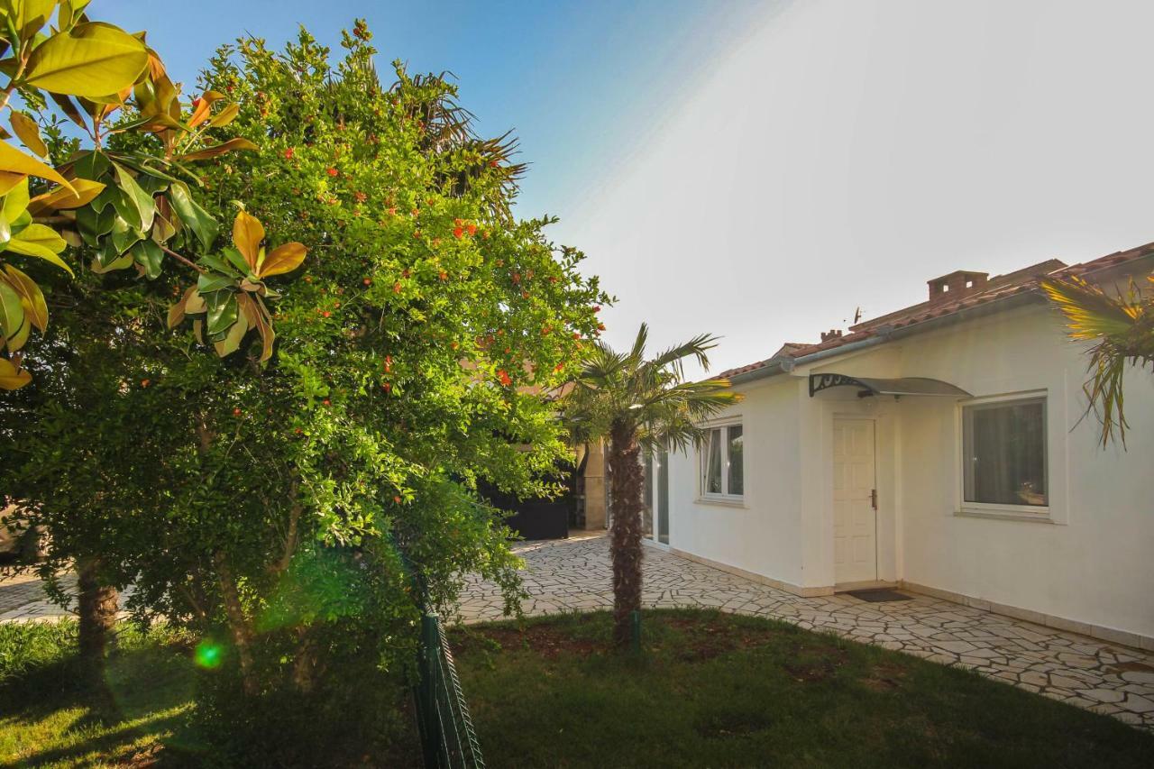 Cukon Holiday Home Medulin Exterior photo