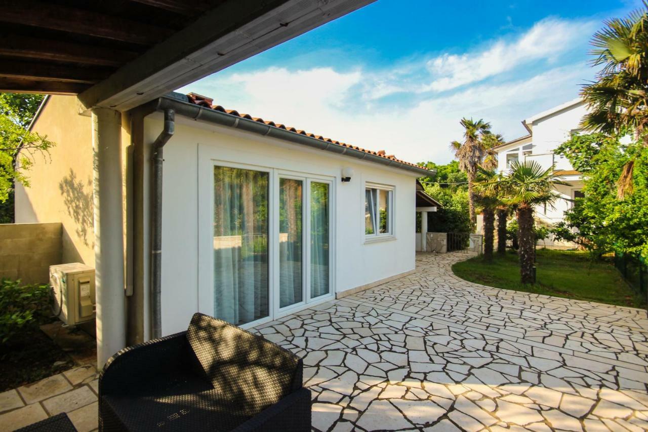 Cukon Holiday Home Medulin Exterior photo